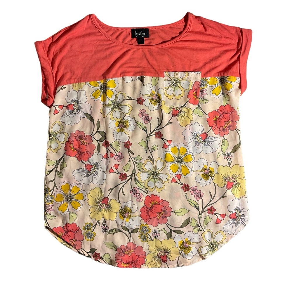 Women’s Floral Lightweight Short Sleeve Size Large
